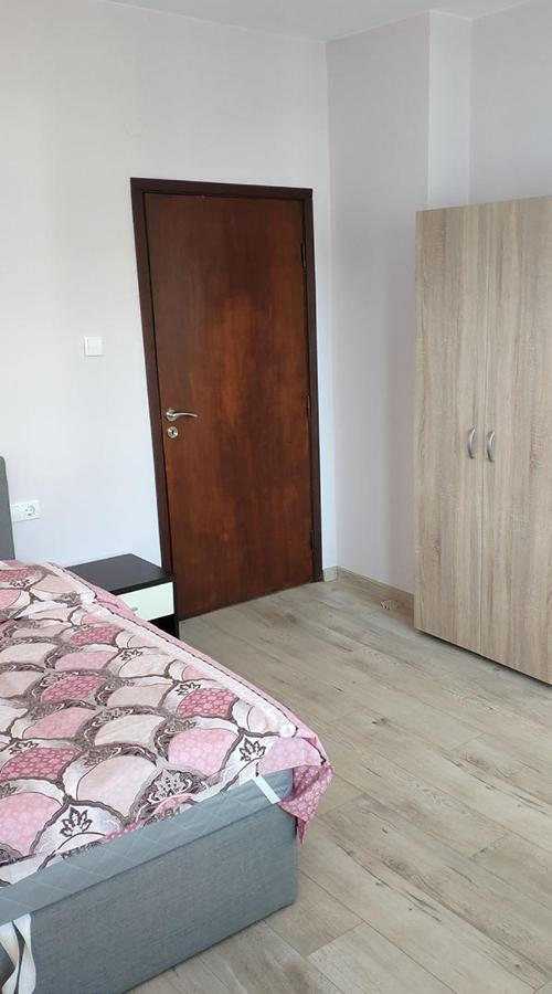 Liliya Apartment Pleven Eksteriør bilde