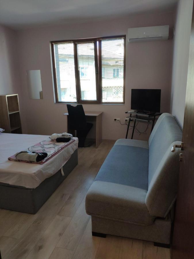 Liliya Apartment Pleven Eksteriør bilde